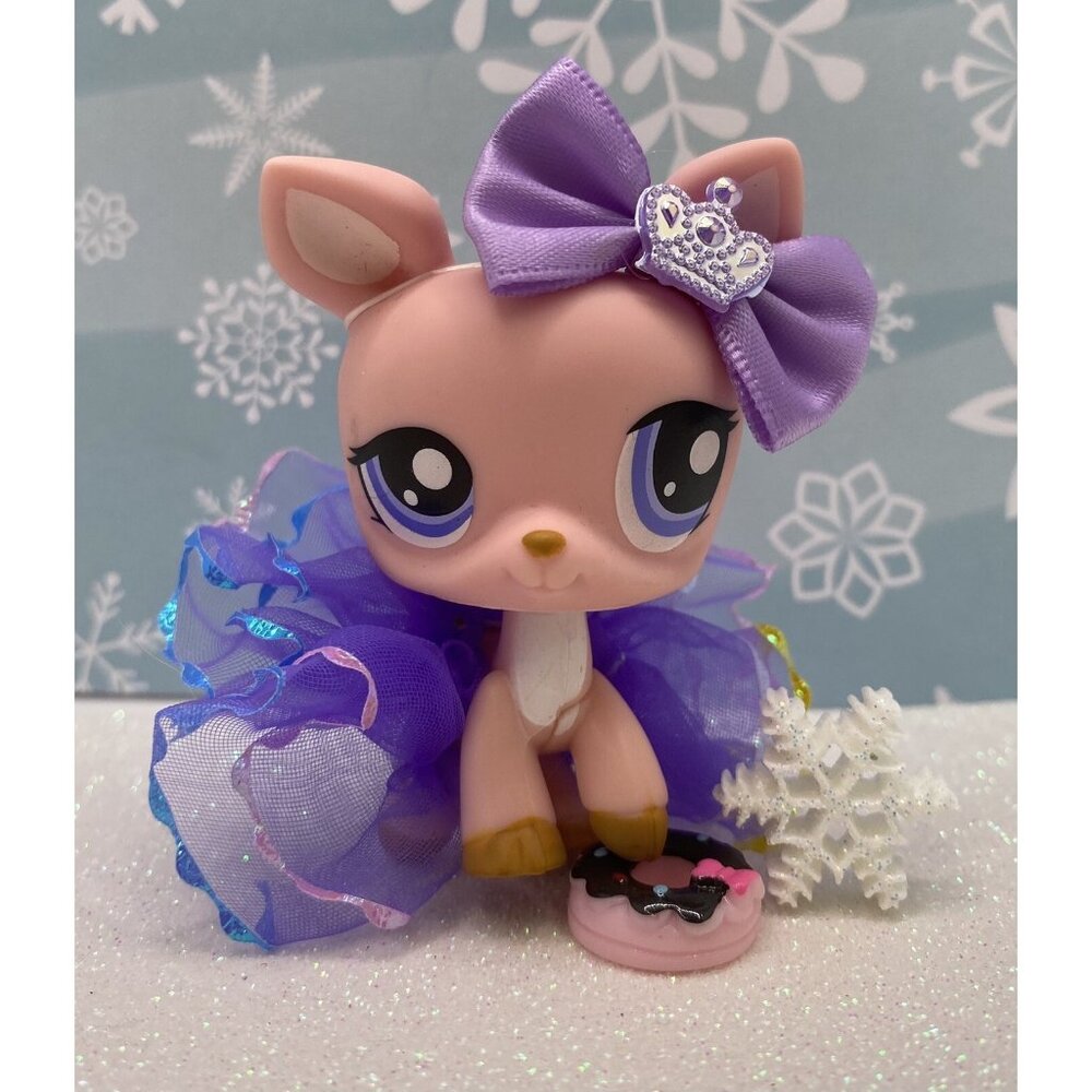 Authentic Littlest Pet Shop # 1414 Pink White Deer Purple Eyes w Outfit